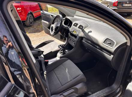 Volkswagen - Golf 2.0 TDI (110 Hp)