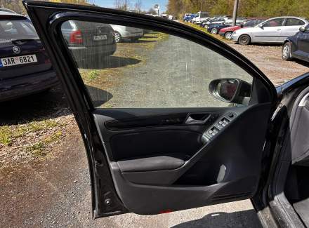 Volkswagen - Golf 2.0 TDI (110 Hp)