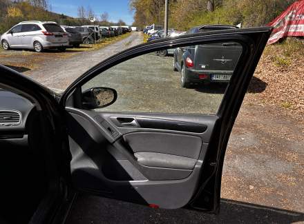 Volkswagen - Golf 2.0 TDI (110 Hp)