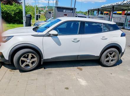 Peugeot - 2008 1.2 PureTech (100 Hp)