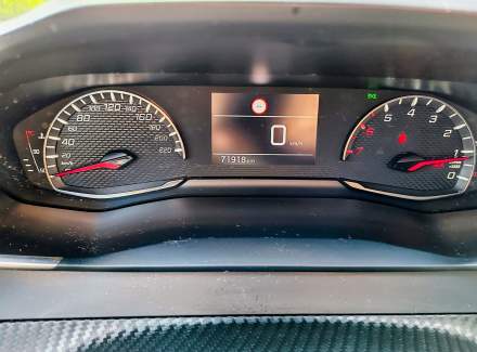 Peugeot - 2008 1.2 PureTech (100 Hp)