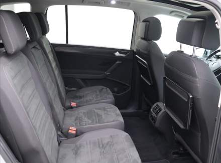 Volkswagen - Touran