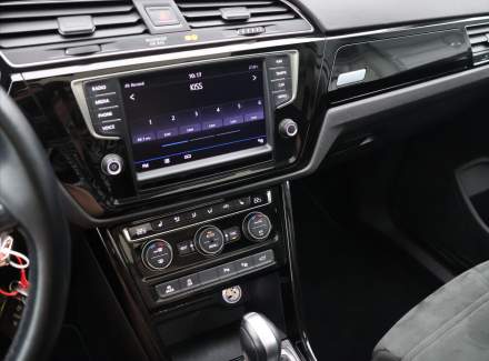 Volkswagen - Touran