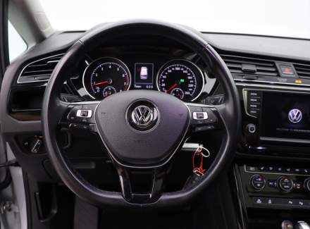 Volkswagen - Touran