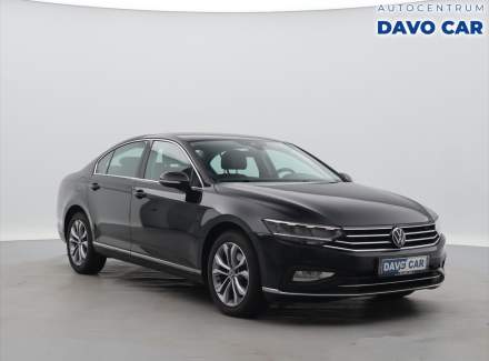 Volkswagen - Passat
