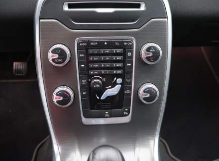Volvo - V70
