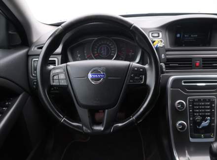 Volvo - V70