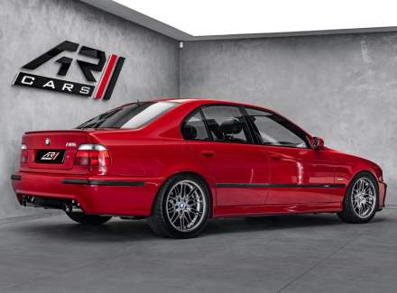 BMW - M5