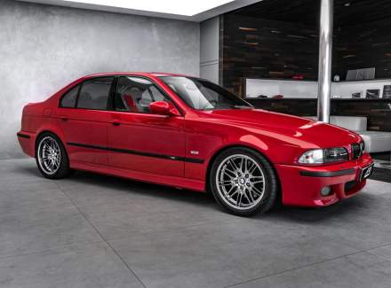 BMW - M5