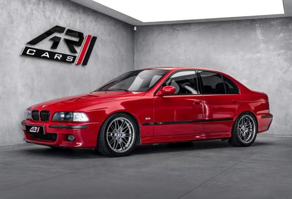BMW - M5