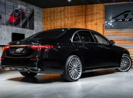Mercedes-Benz - S-class