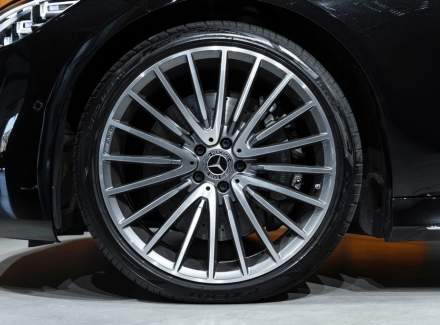 Mercedes-Benz - S-class