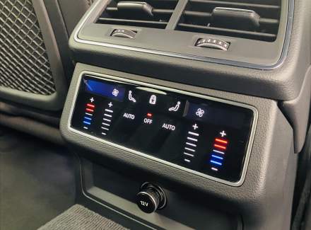 Audi - A6