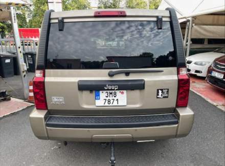 Jeep - Commander