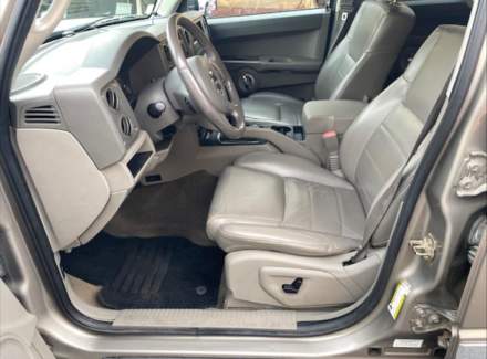 Jeep - Commander