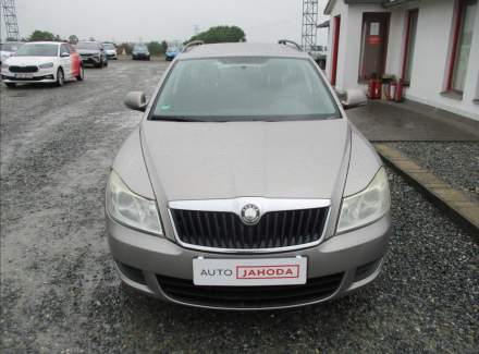Škoda - Octavia