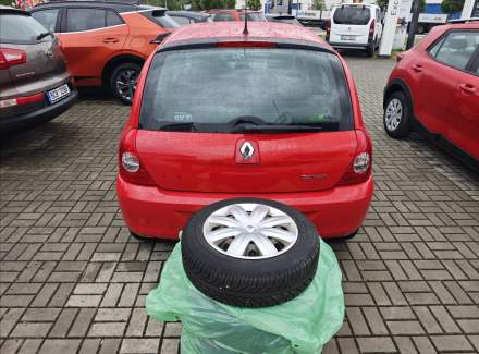Renault - Clio