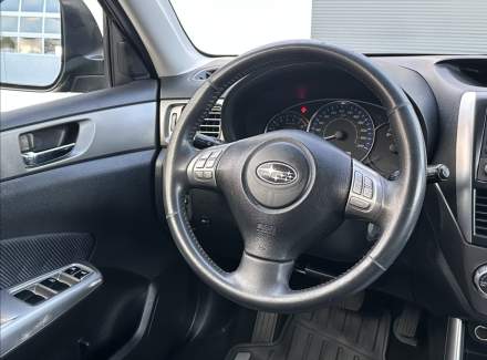 Subaru - Forester