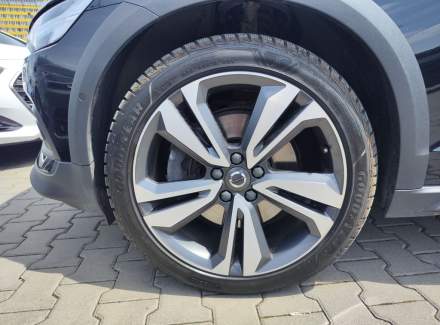 Volvo - V60