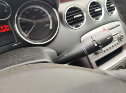 Peugeot - 308
