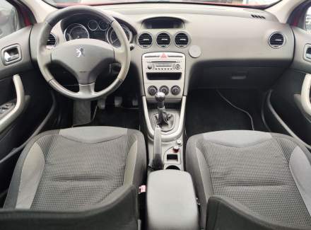 Peugeot - 308