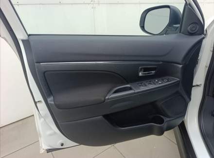 Mitsubishi - ASX