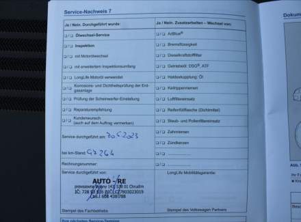 Volkswagen - Golf