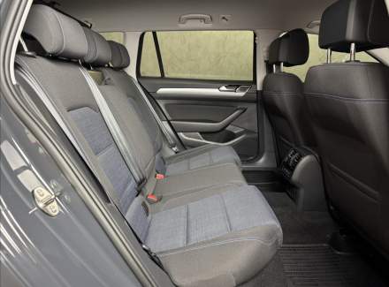 Volkswagen - Passat