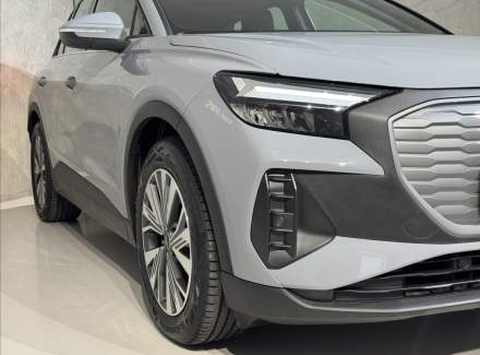 Audi - Q4 e-tron