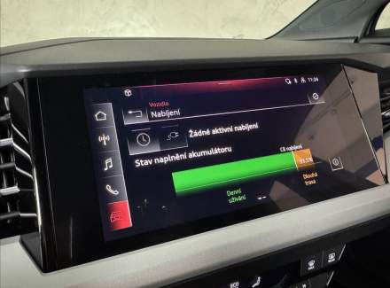 Audi - Q4 e-tron