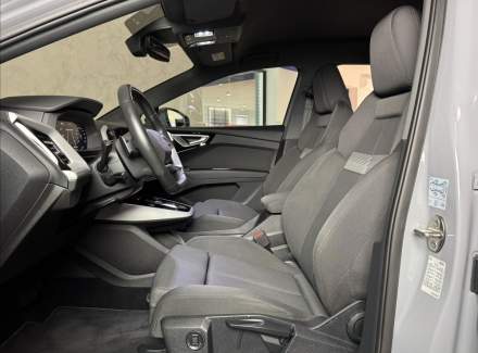 Audi - Q4 e-tron