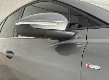 Audi - Q4 e-tron