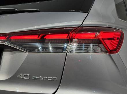 Audi - Q4 e-tron