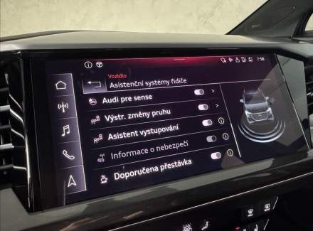 Audi - Q4 e-tron
