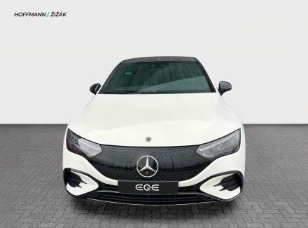 Mercedes-Benz - EQE