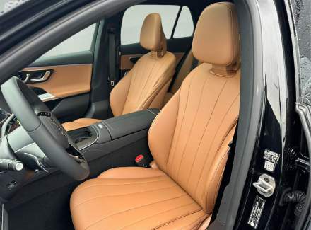 Mercedes-Benz - E-class