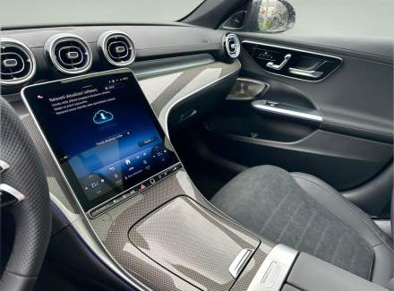 Mercedes-Benz - C-class