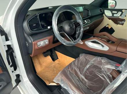 Mercedes-Benz - GLE