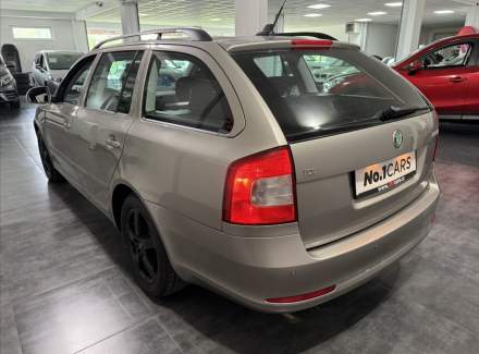 Škoda - Octavia