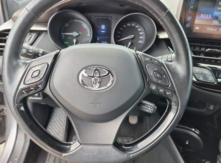 Toyota - C-HR