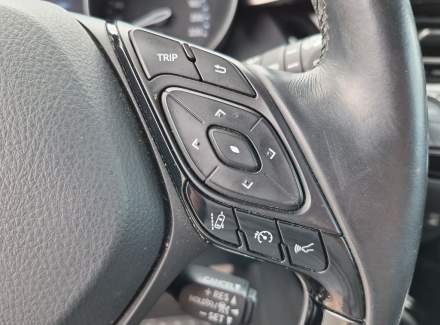 Toyota - C-HR