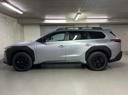 Toyota - bZ4X