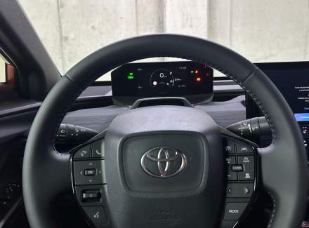 Toyota - C-HR