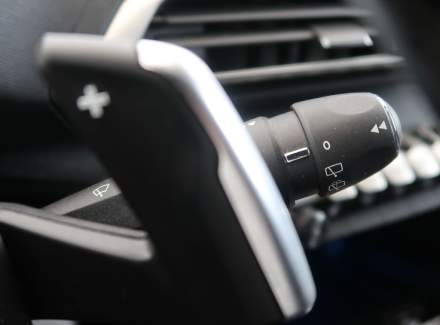 Peugeot - 3008