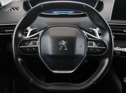 Peugeot - 3008