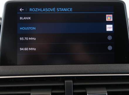 Peugeot - 3008
