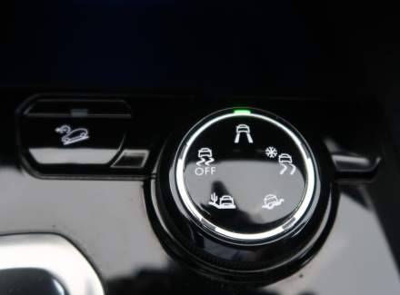 Peugeot - 3008