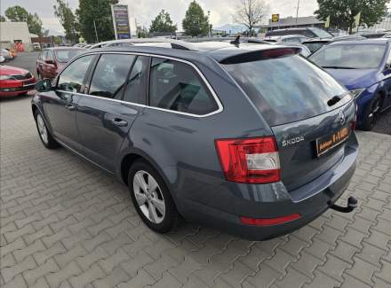 Škoda - Octavia