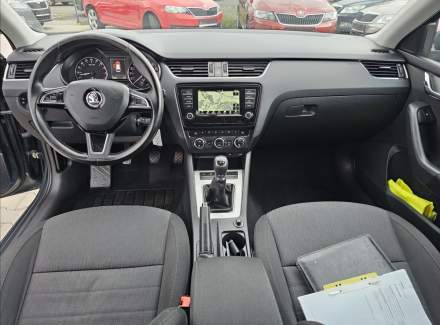 Škoda - Octavia