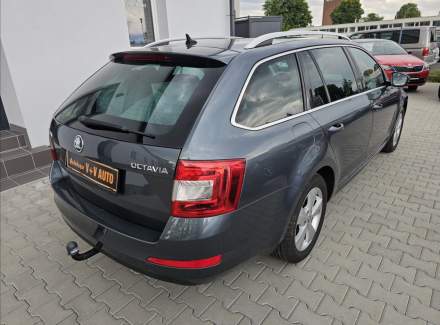 Škoda - Octavia